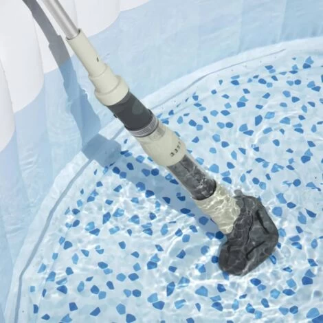 Aspirateur Sous-marin Rechargeable Lay-Z-Spa Bestway 5 Aspirateur Sous-marin Rechargeable Lay-Z-Spa Bestway – Image 3