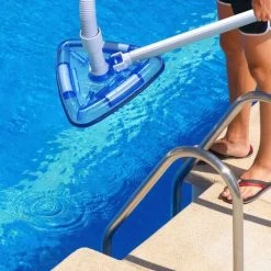Aspirateur De Piscine Transparent Lesté Triangulaire Pour Tuyau De 1-1/4 Ou 1-1/2 (bleu) 11 Aspirateur De Piscine Transparent Lesté Triangulaire Pour Tuyau De 1-1/4 Ou 1-1/2 (bleu) -Piscine Soldes 74957177 5